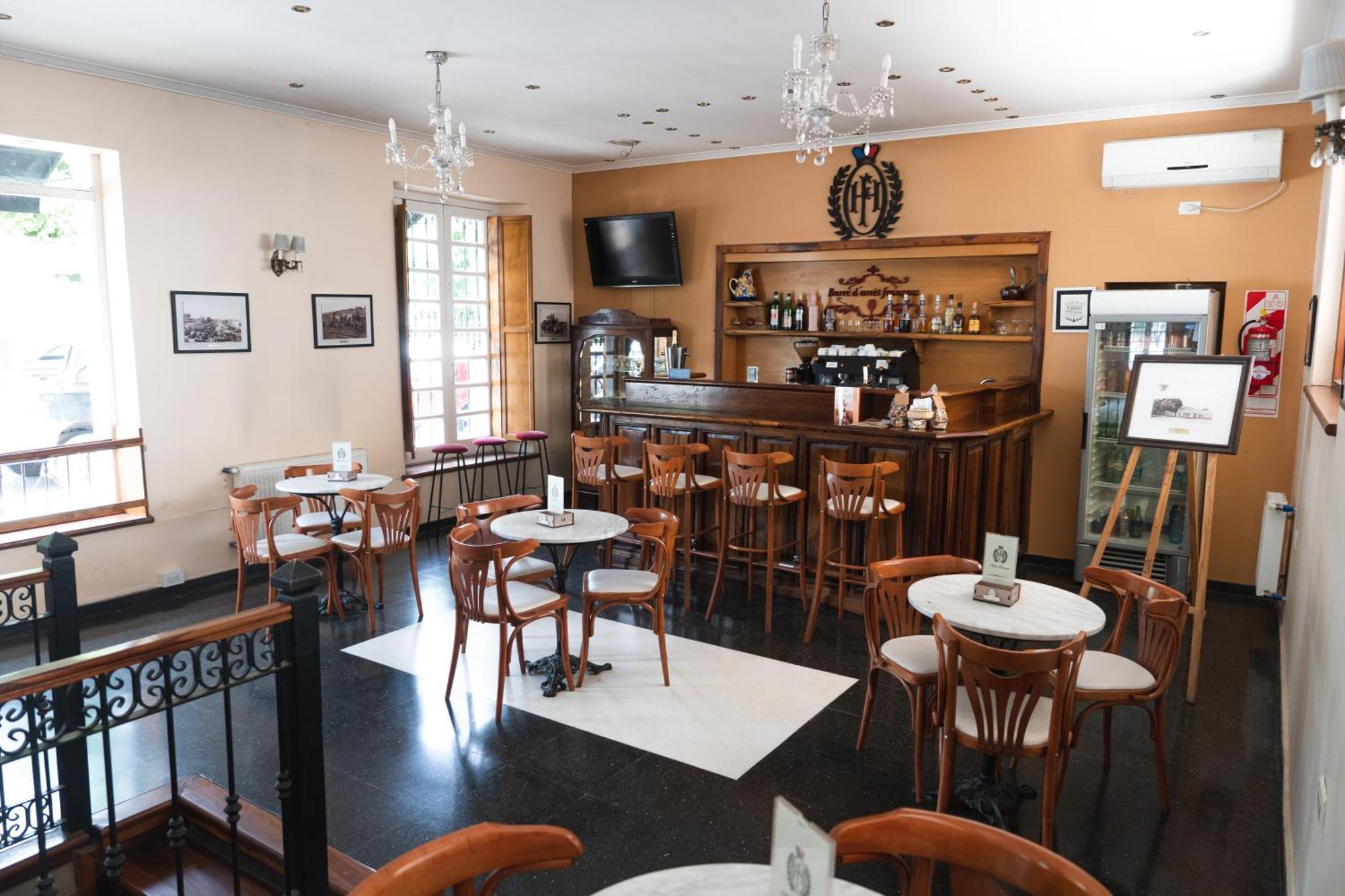 Hotel Francia Tandil Zewnętrze zdjęcie